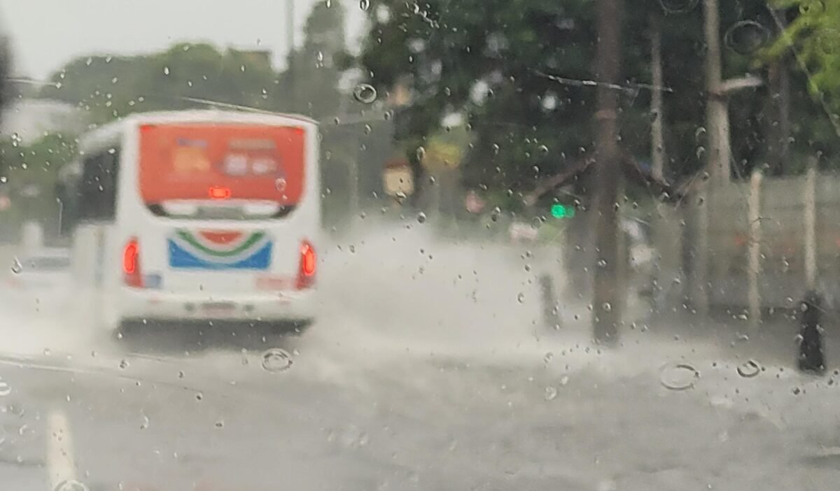 Inmet emite alerta de chuvas intensas para João Pessoa e outras 25 cidades; confira quais são