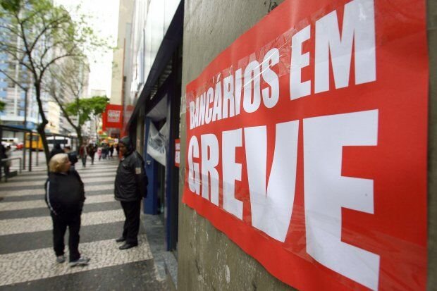 Negociações não avançam e dirigente do Sindicato dos Bancários da Paraíba diz que categoria está disposta a entrar em greve
