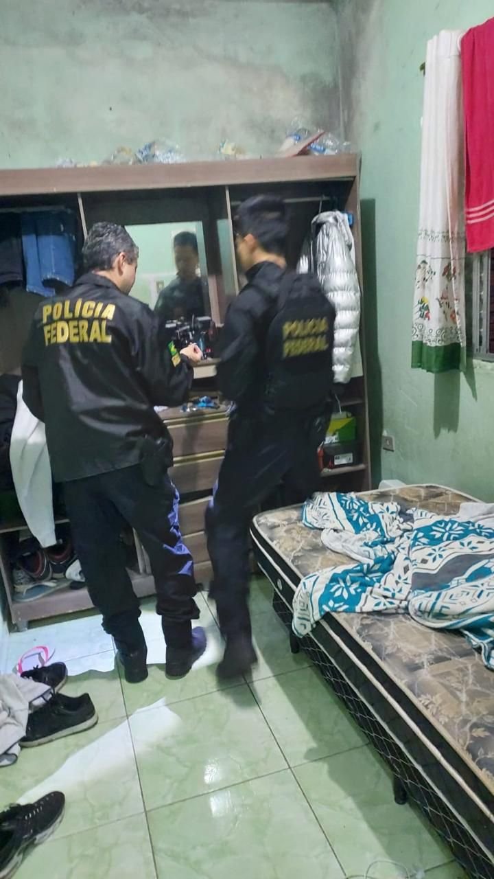 Polícia Federal cumpre mandados contra acusados de roubar quase R$ 200 mil das contas de prefeituras paraibanas