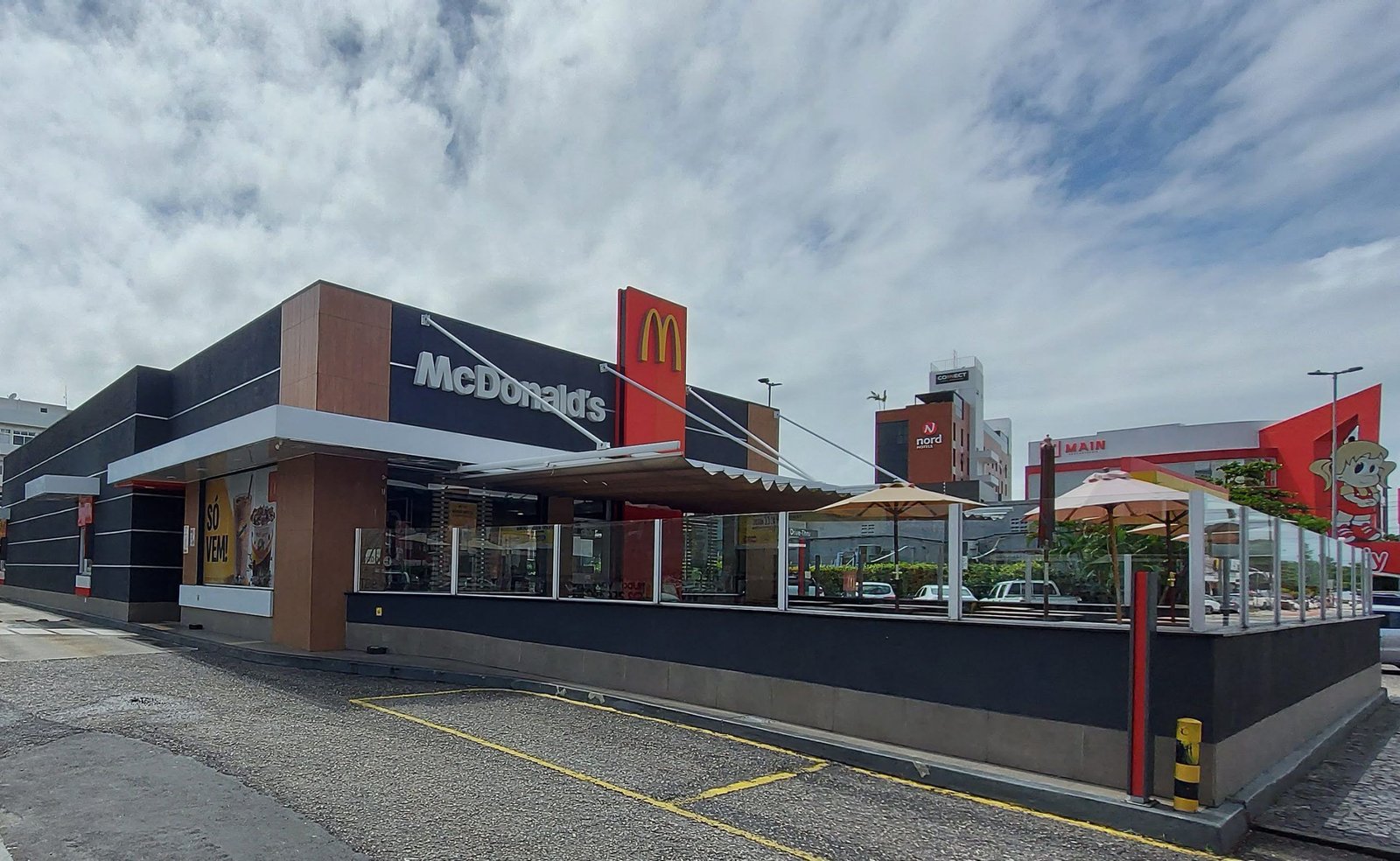 Sudema autoriza funcionamento do McDonald’s da Ruy Carneiro, após embargo por esgoto irregular