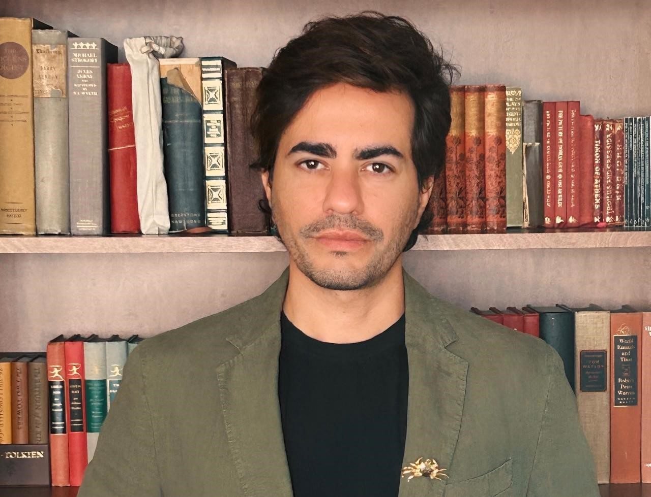 Aluizzio Vieira, paraibano, livro