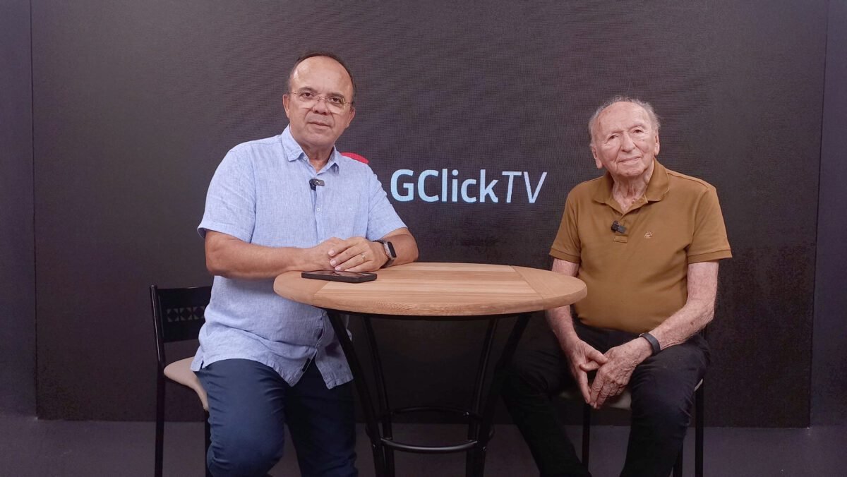 Enivaldo aconselha João Azevêdo e diz que governador precisa ser mais político: "como gestor ele é nota 1000, mas precisa circular mais"