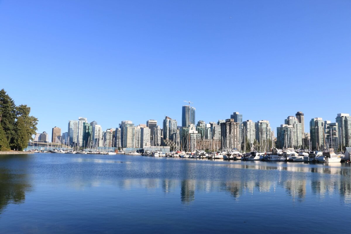 Liberais escolhem próximo premiê do Canadá neste domingo