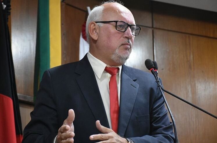 O vereador lembrou que votou em Cícero Lucena no pleito municipal