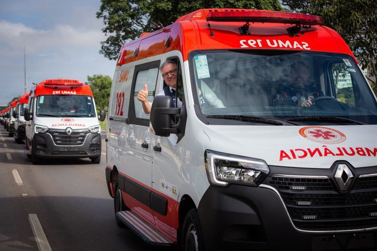 Entrega de ambulâncias do SAMU na Esplanada dos Ministérios. Foto: Ministério da Saúde