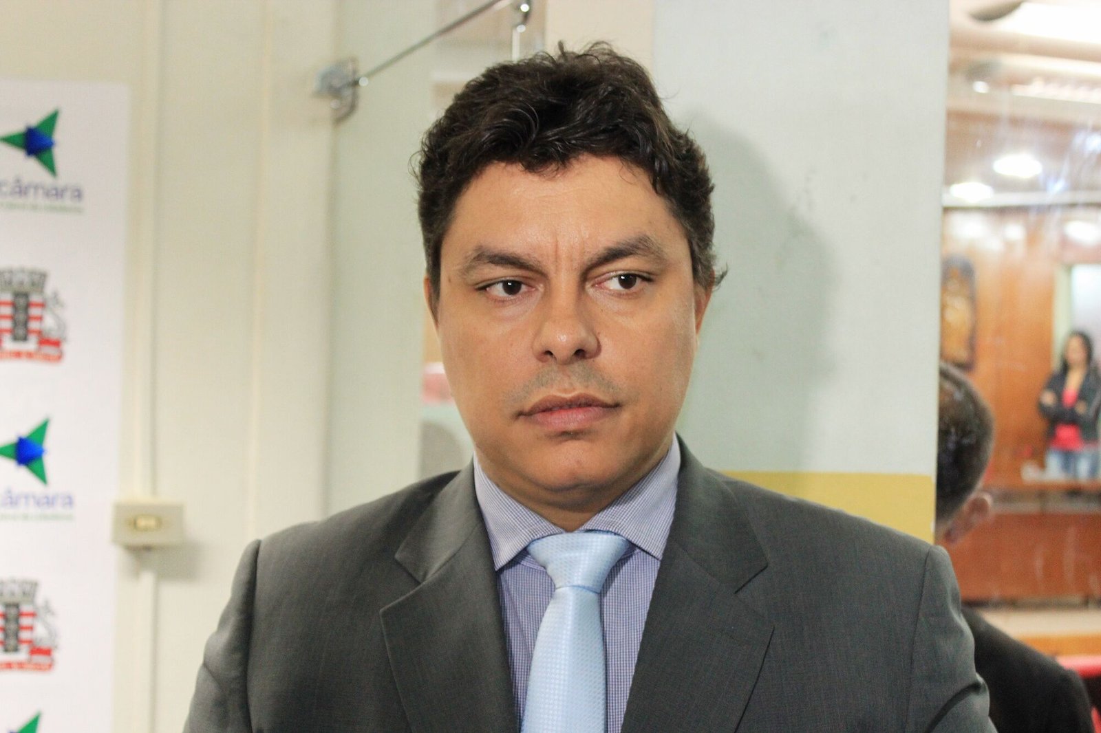 Vereador Raoni Mendes defende que transporte público é prioridade e que não há espaço para flexibilização das faixas exclusivas