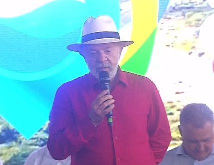 Desaprovação de Lula aumenta e chega a 53,7%, diz Atlas