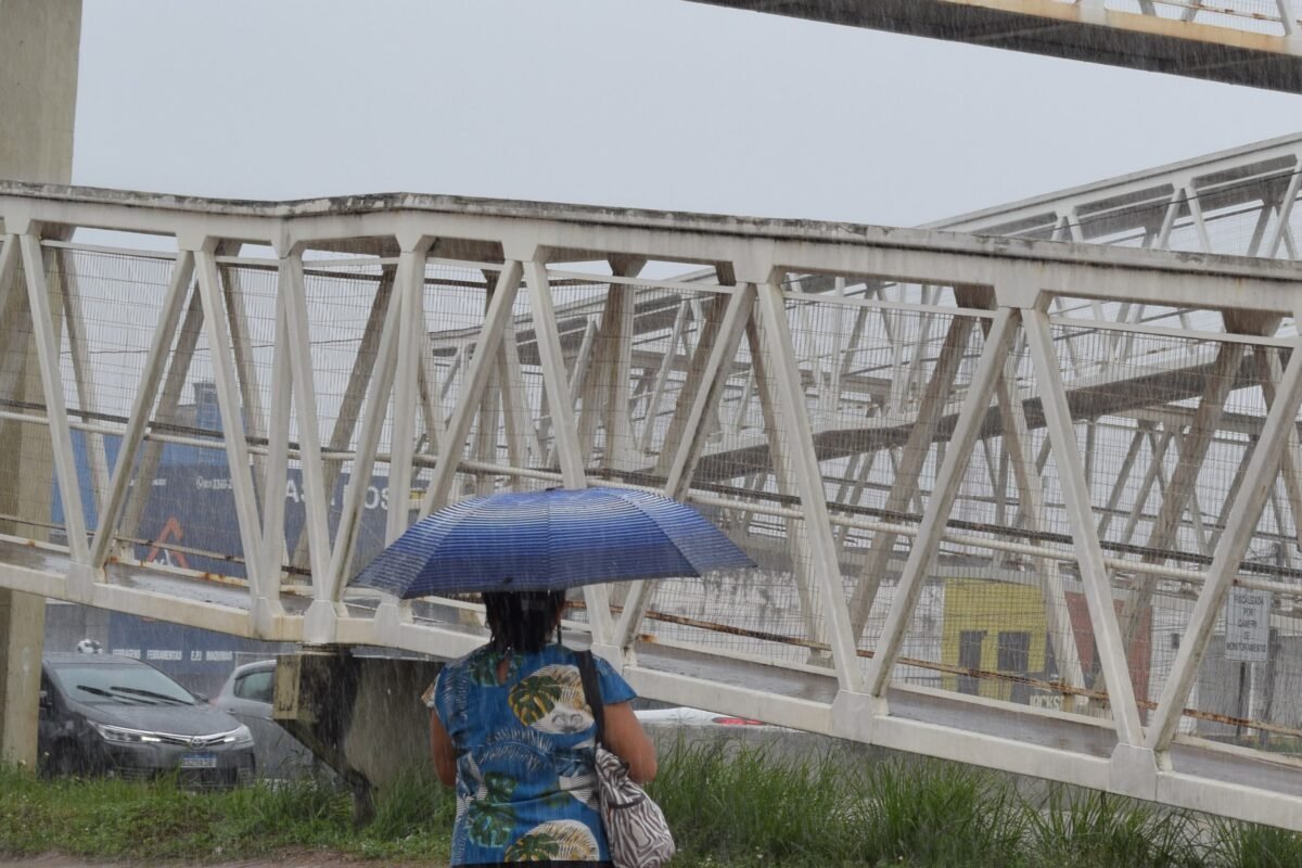 Inmet alerta para acumulado de chuvas em João Pessoa e mais 41 cidades da Paraíba