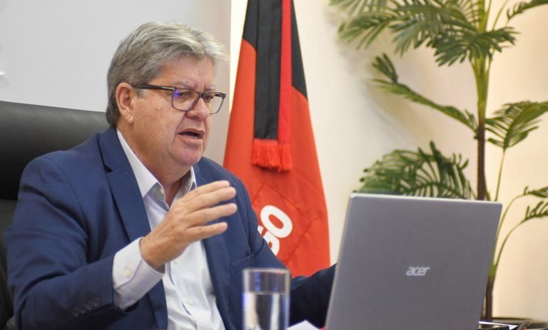 2026 em pauta? João Azevêdo se reúne com deputados da base em João Pessoa