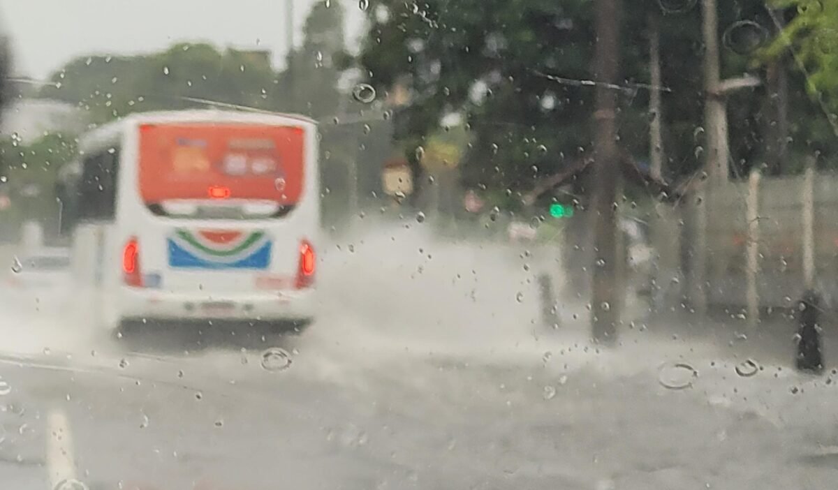 João Pessoa e outros 29 municípios podem ter chuvas de até 30 milímetros nas próximas horas