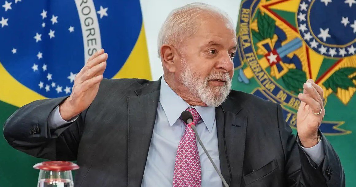 Lula chama Bolsonaro de ‘frouxo’ e diz a produtores rurais que ‘nunca vai pedir PIX e anistia’
