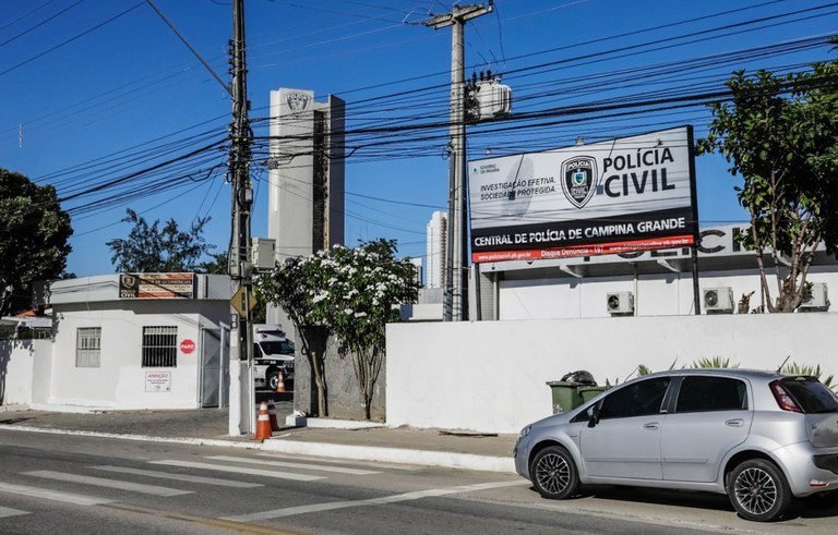 Polícia recupera carga roubada de avaliada em mais de R$ 300 mil e quatro mulheres são autuadas por receptação em Campina Grande