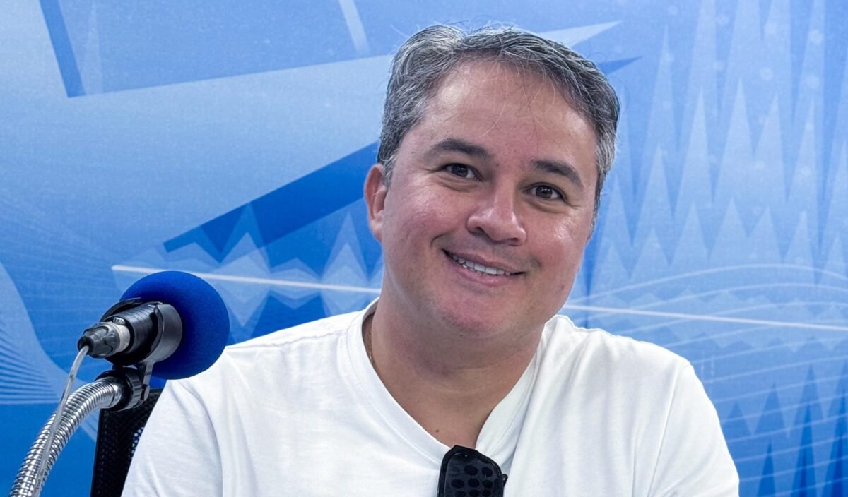 Queiroga antecipa que Michelle deve anunciar Efraim Filho como candidato a governador