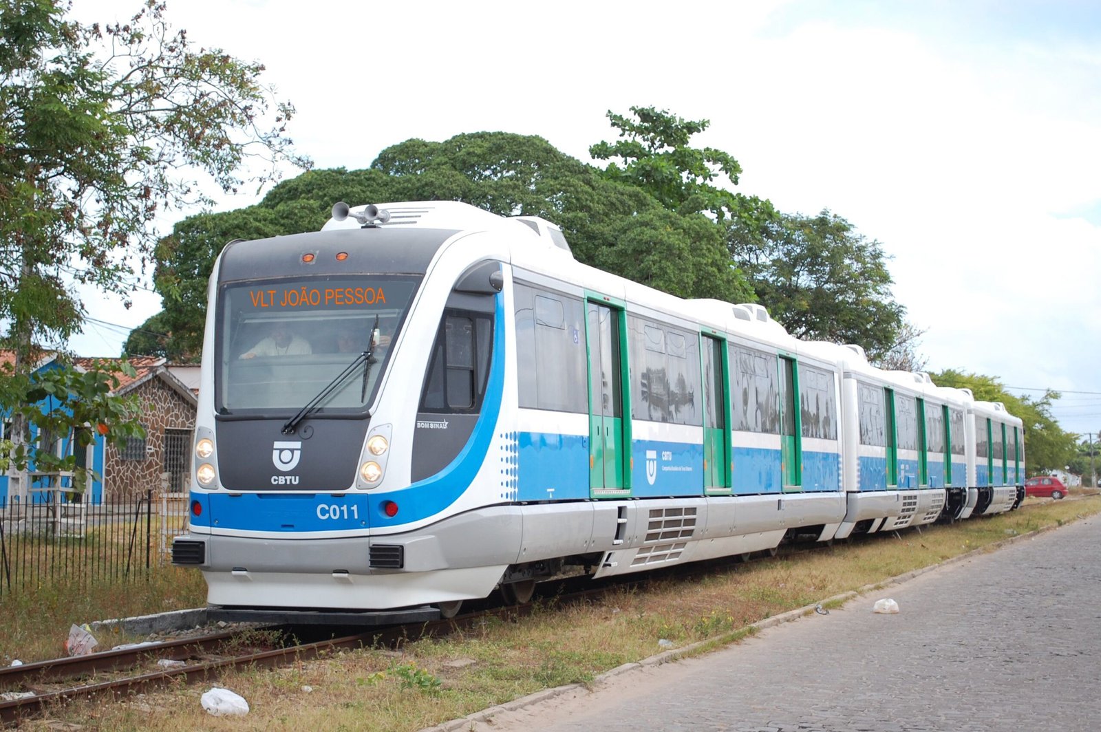 VLT de Campina Grande deve começar a operar em 2026, prevê ministro dos Transportes