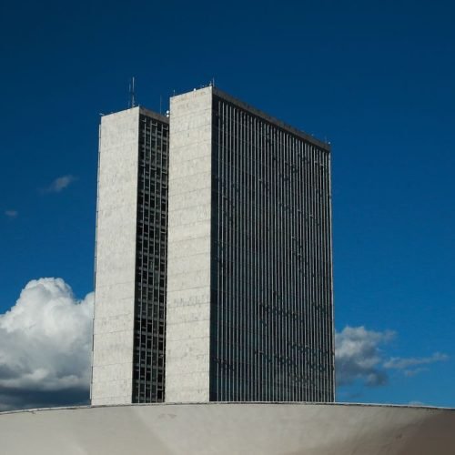 Câmara aprova projeto que dificulta progressão de pena para condenados por estupro, feminicídio e homicídio; veja votação dos deputados da Paraíba