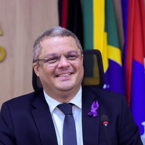 Câmara de Cabedelo paga primeira parcela do 13° salário nesta sexta-feira
