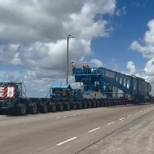 ‘Carreta do Transformador’ segue trajeto pela BR-230 em Campina Grande e PRF realiza pausas para liberação do trânsito