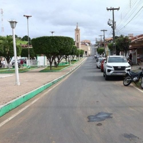 Com menos de 6 mil habitantes, Santana de Mangueira lança licitação de R$ 710 mil para compra de combustível