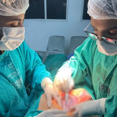Em cirurgia de urgência na Paraíba, médicos descobrem cisto gigante de 6,2 kg em ovário de jovem de 21 anos