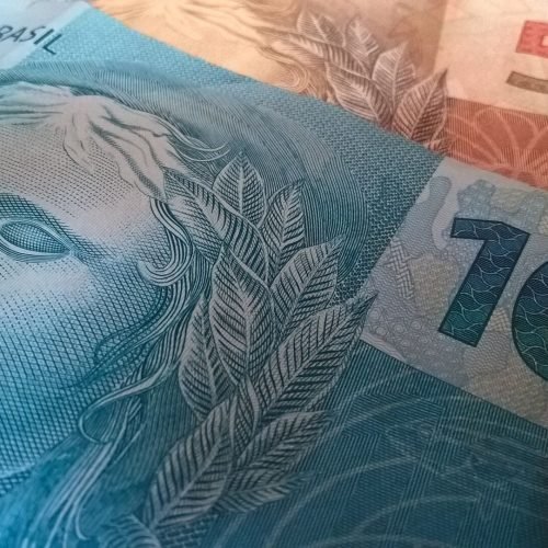 Governador anuncia calendário do pagamento de maio, do 13º salário e da folha de junho dos servidores da Paraíba