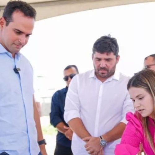 Governador em exercício, Lucas Ribeiro visita obras no Vale do Piancó