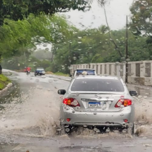 Inmet emite alerta de chuvas fortes e ventos intensos para João Pessoa e mais 120 cidades da Paraíba nas próximas horas