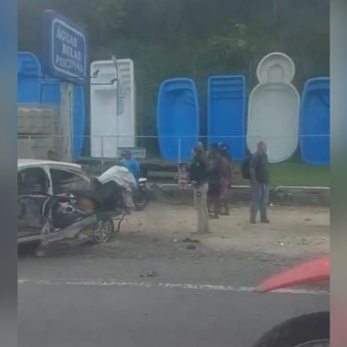 Morre passageira de carro atingido por caminhonete de policial com sinais de embriaguez na BR-230, em João Pessoa