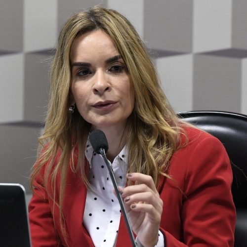 Omar Aziz cobra saída de Daniella Ribeiro da primeira secretaria do Senado