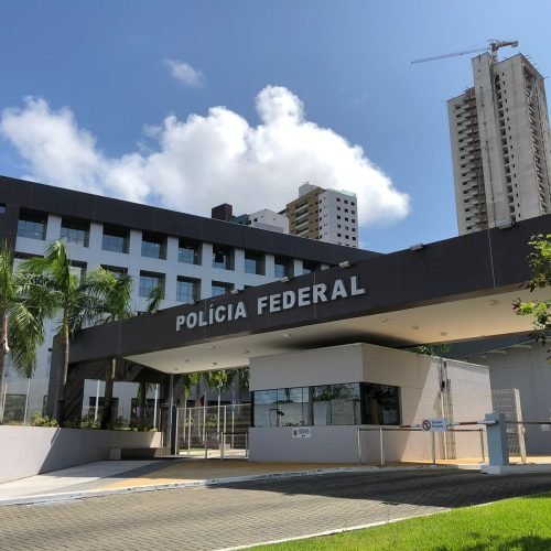 Operação da Polícia Civil e Polícia Federal prende integrante de organização criminosa, em João Pessoa
