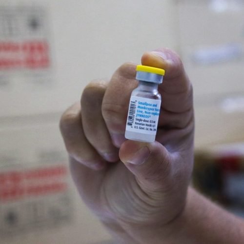 Paraíba recebe mais de 200 doses da vacina contra Mpox, destinadas às pessoas com HIV/Aids; saiba onde tomar