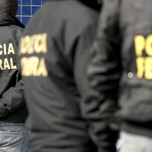 Polícia Federal prende homem que vendia remédios sem licença