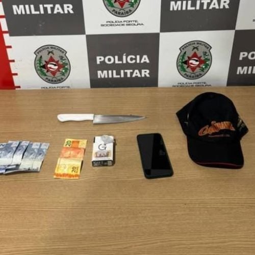 Polícia prende dois homens armados com facas e recupera objetos roubados em João Pessoa