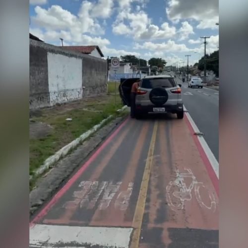 ciclistas enfrentam desrespeito no trânsito em João Pessoa; coronel mostra invasão de veículos da ciclofaixa