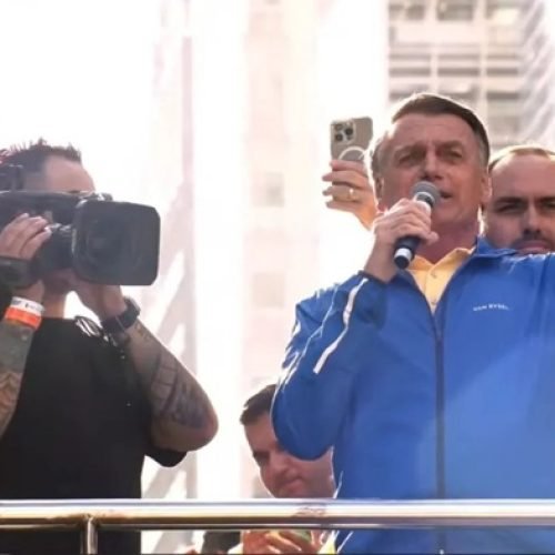 me deem 50% da Câmara e do Senado que mudo destino do Brasil